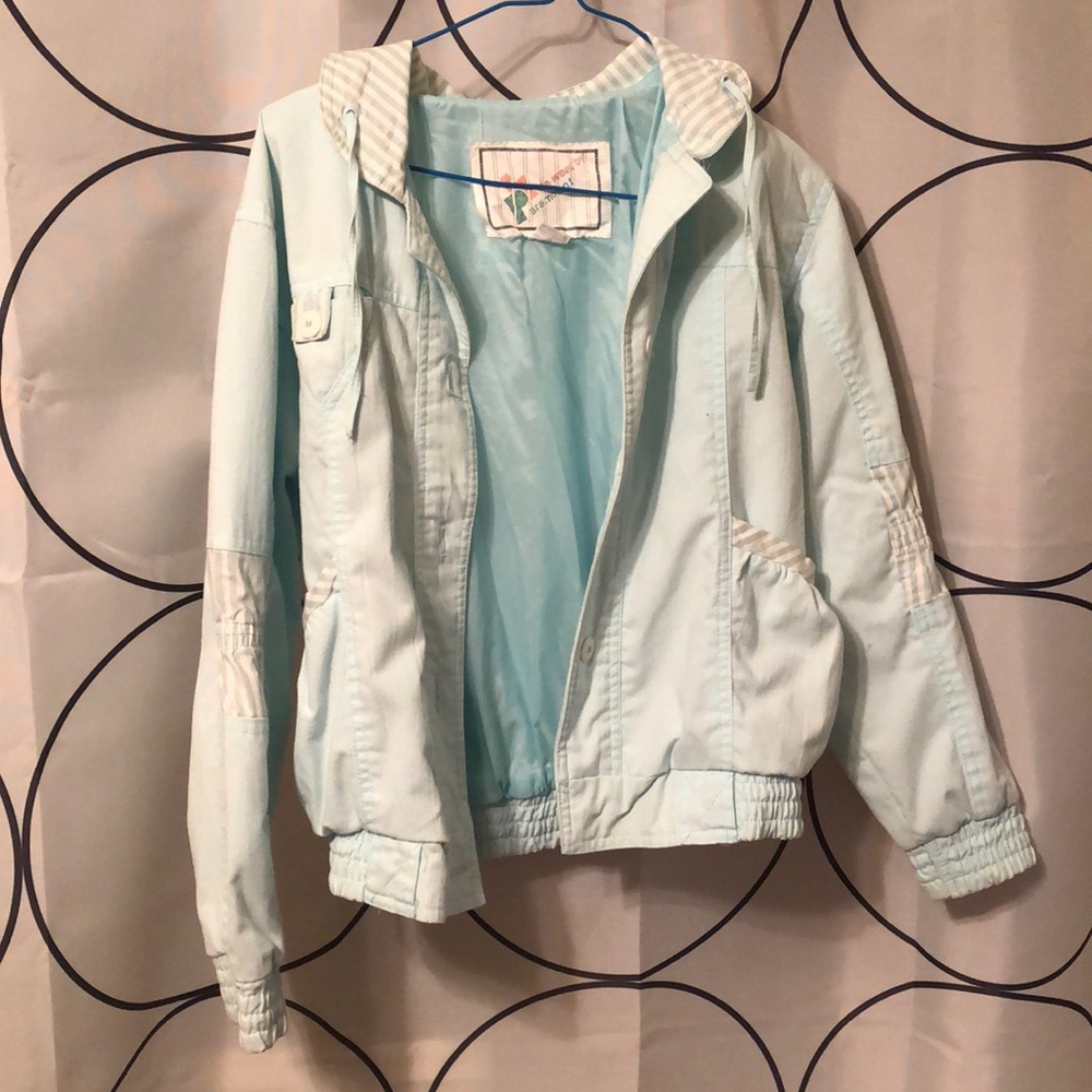 The cutest baby blue vintage jacket!